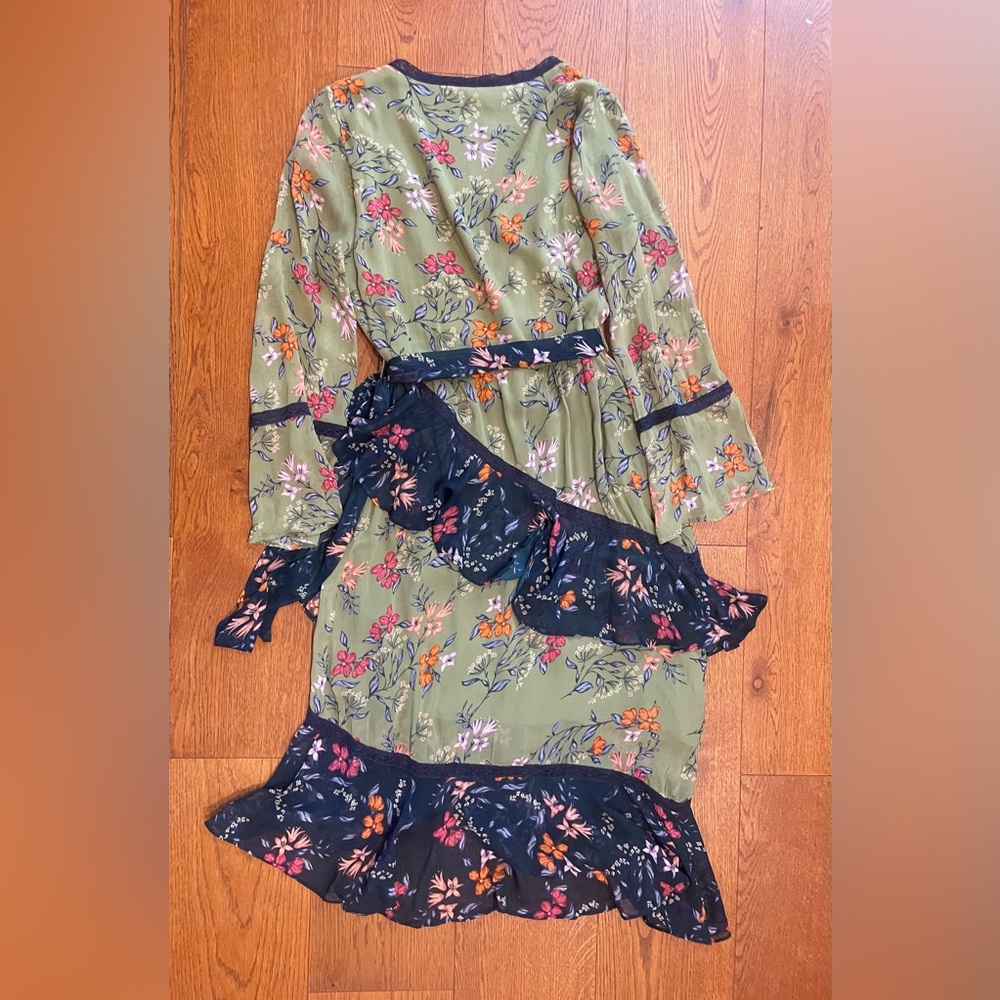 Anthropologie Love Sam tiered wrap dress small - Picture 9 of 13